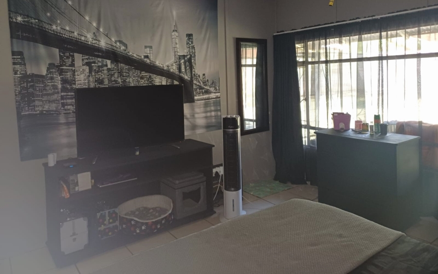 3 Bedroom Property for Sale in Zoutpansdrift North West